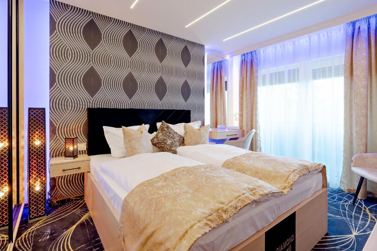 Diamond Panzio Bed & Breakfast Hajduszoboszlo Exterior photo